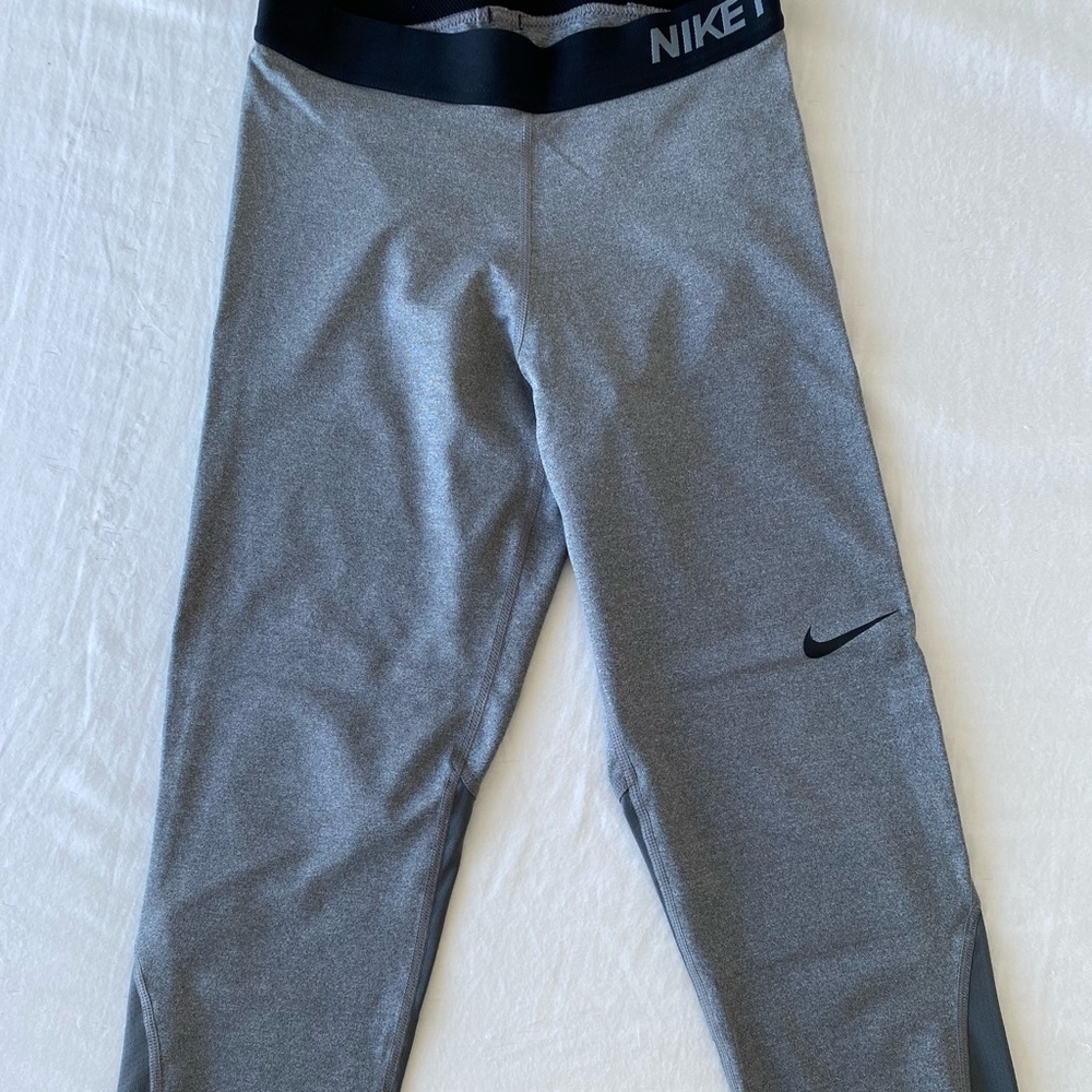 Nike leggings